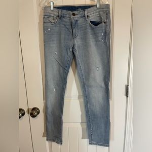 LOFT distressed size 28/6 relaxed skinny jean